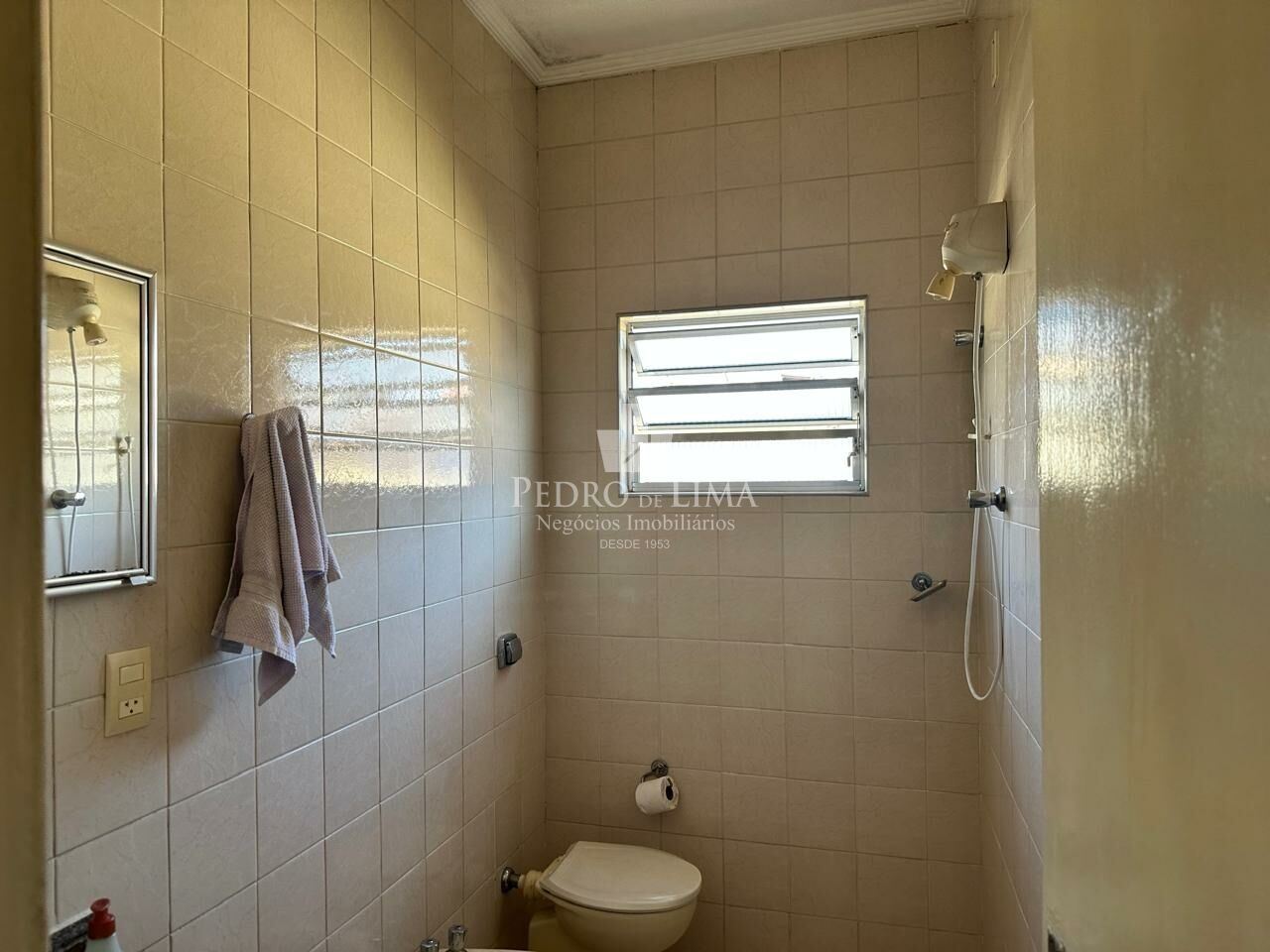 Casa  terrea     condução  na  porta no Cangaíba