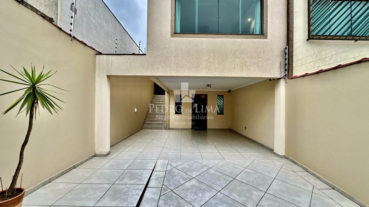 Sobrado frontal 3 Quartos, 1 Suite e 3 Vagas/ Penha