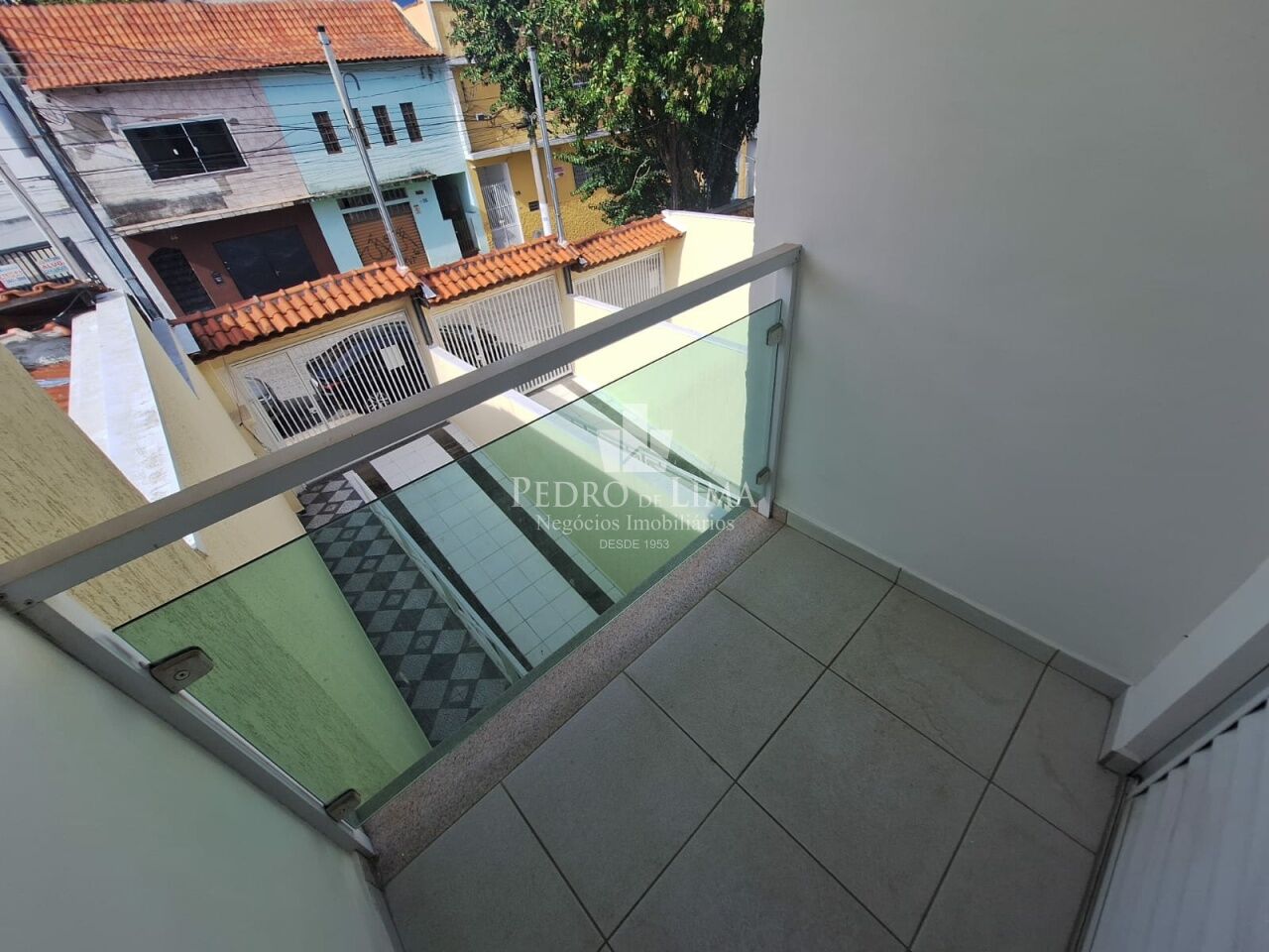 Sobrado no Patriarca com 3 suítes e 6 vagas