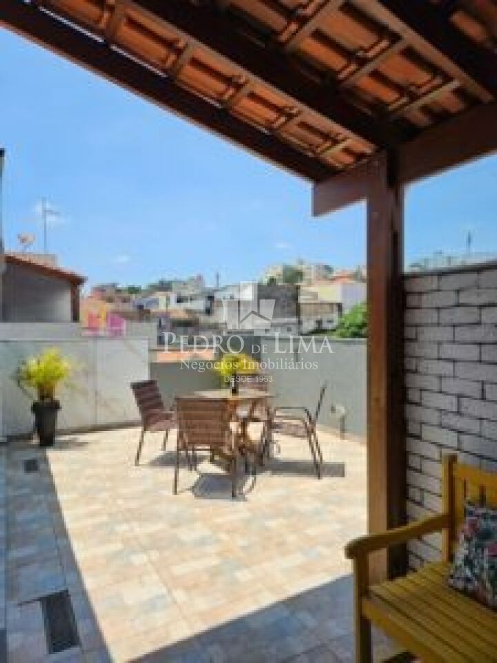Apartamento de Duplex no Cangaíba
