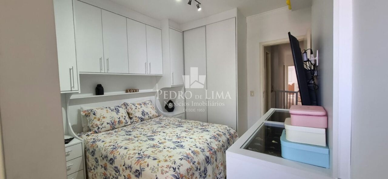 imagem do imovel Sobrado frontal espaçoso  á venda  com 3 quartos, sendo 1 suíte e 4 vagas de garagem na Penha ref: PE43221
