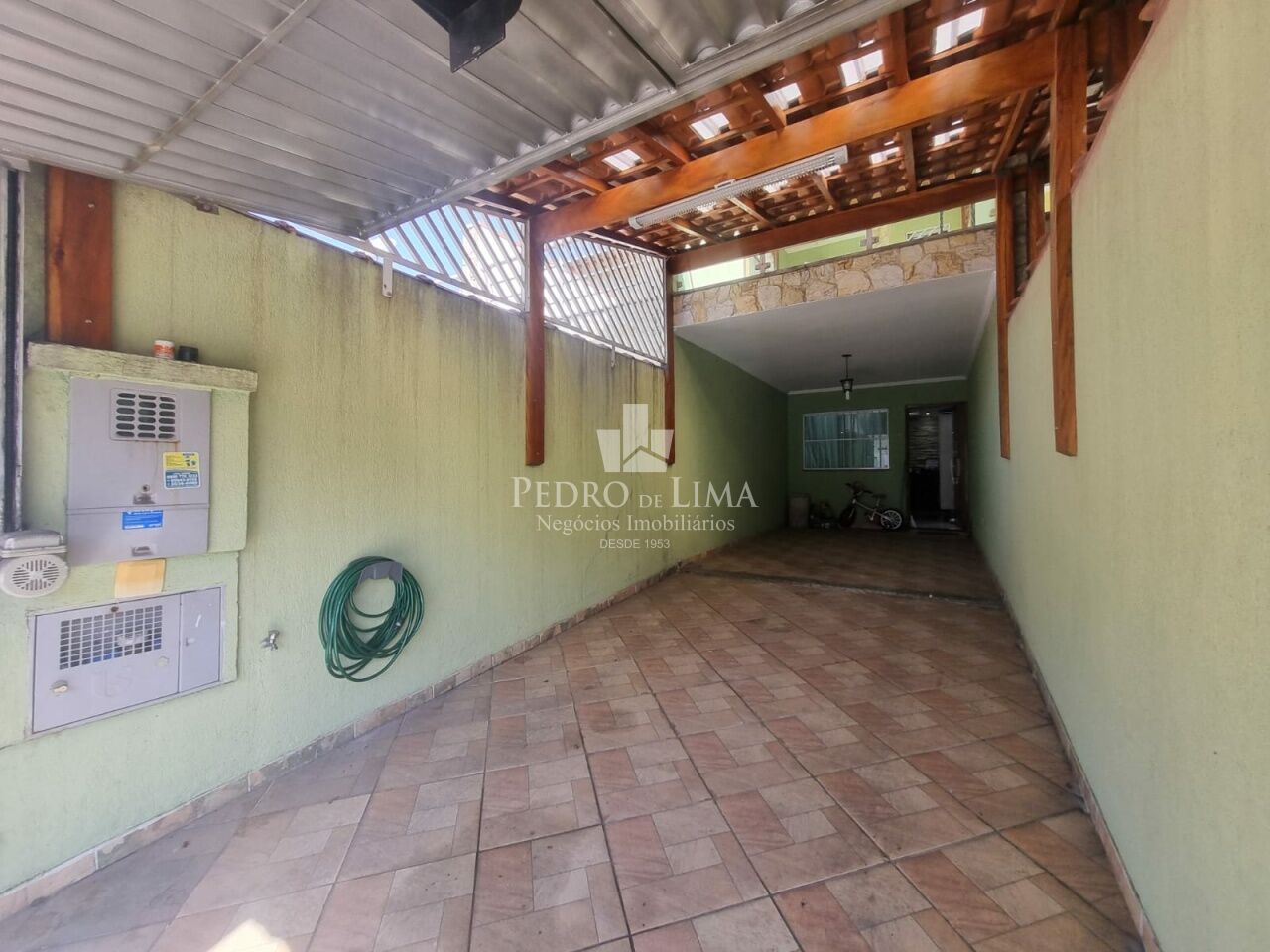 Sobrado Frontal Residencial de 2 suítes na Vila Costa Melo com 2 Vagas - Ponte Rasa