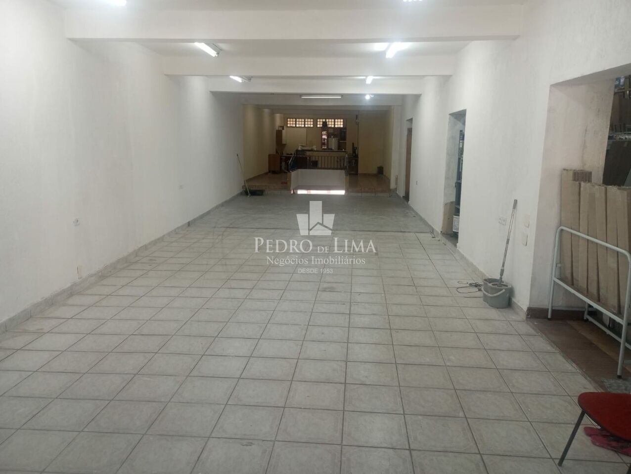 imagem do imovel Salão Comercial 180m² , 2 vagas de garagem na Avenida Cangaíba ref: PE43311