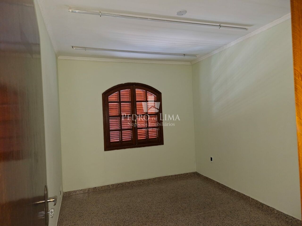 Sobrado na Região de São Miguel