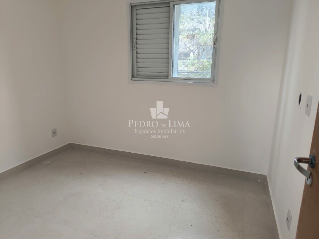 Apartamento Novo  650m da Estação Vila Matilde