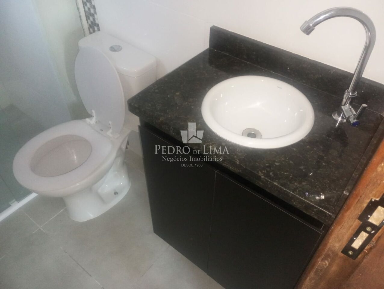 Apartamento 42m²  2 dormitórios na região da Ponte Rasa
