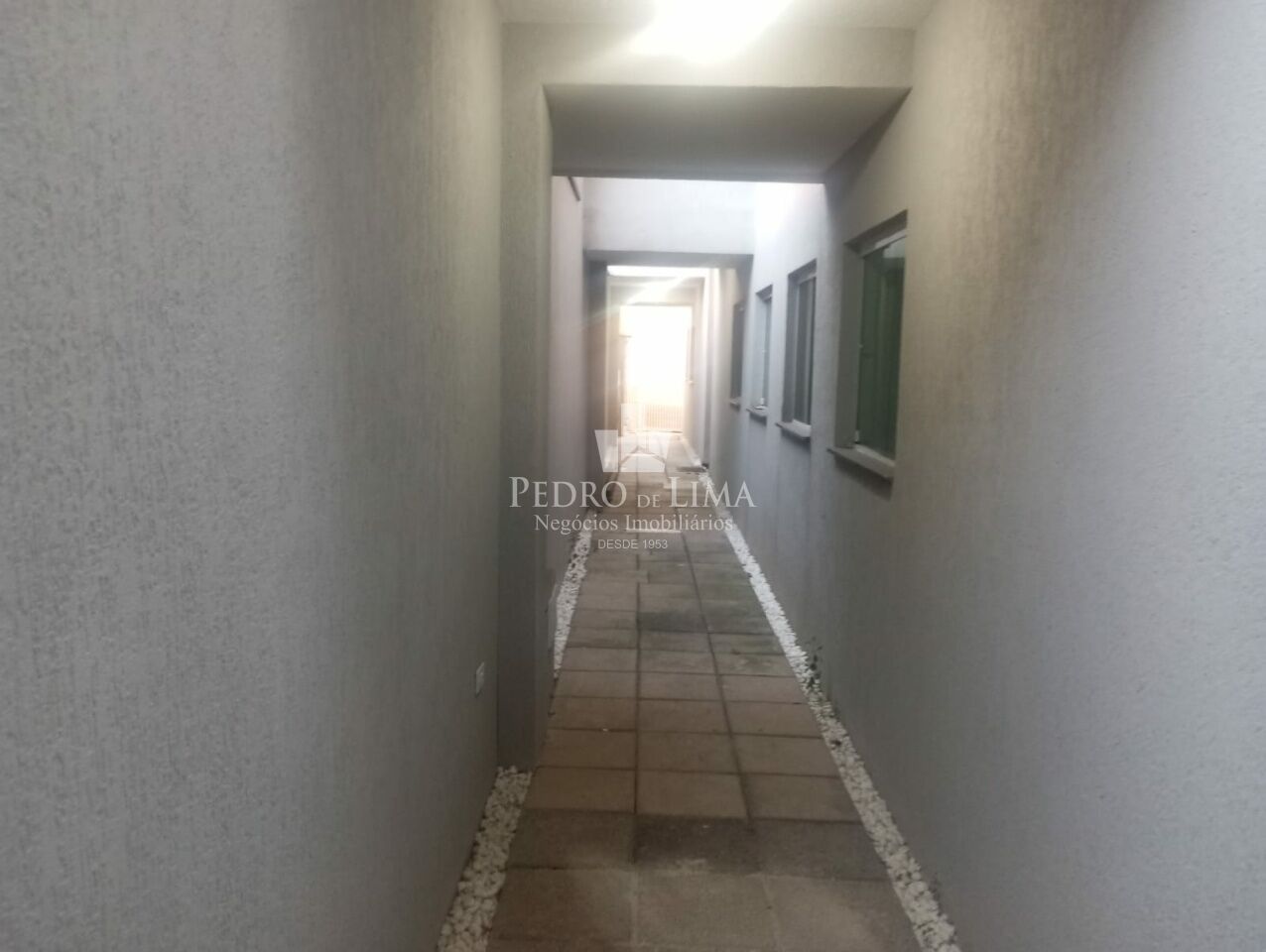 Apartamento 42m²  2 dormitórios na região da Ponte Rasa