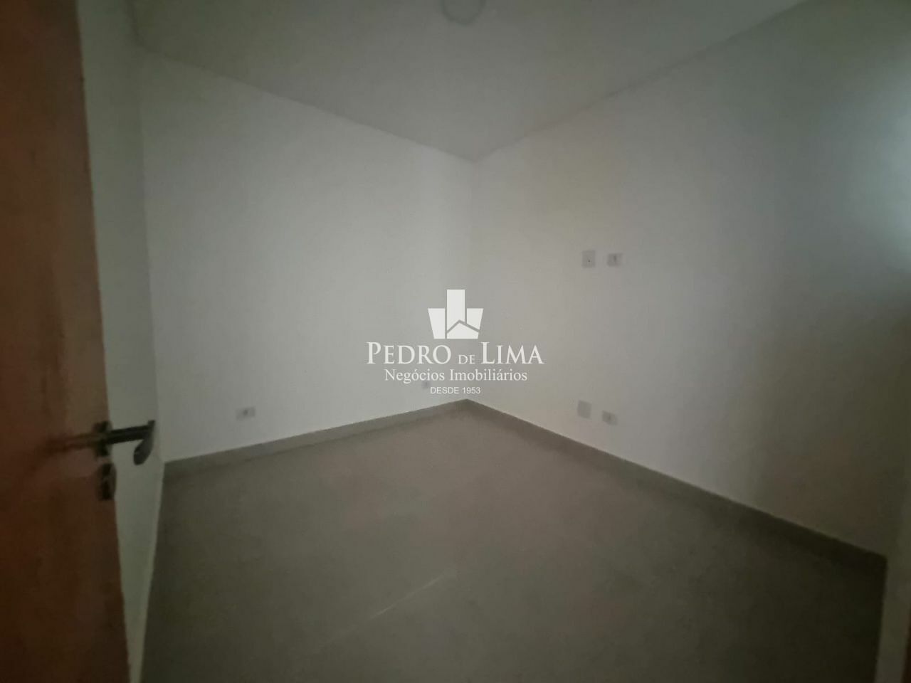 Apartamento Studio de 2 Quartos, sala, cozinha e Banheiro com 40m² na Penha sem vaga - Penha