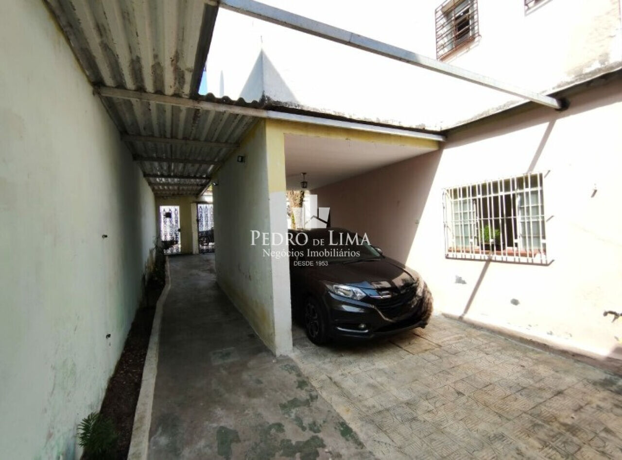 Sobrado frontal na regão da Vila Domitila - Ponte Rasa