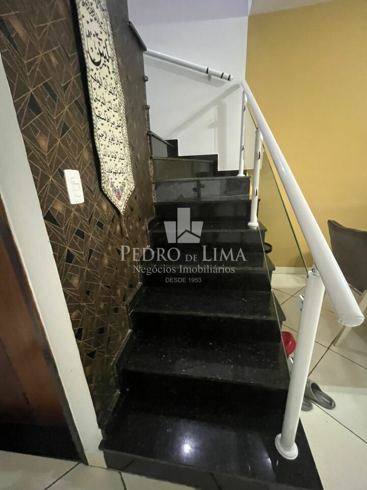 imagem do imovel Sobrado frontal com 3 quartos sendo 3 suítes, sala dois ambientes e duas vagas no  Arthur Alvim ref: PE43449