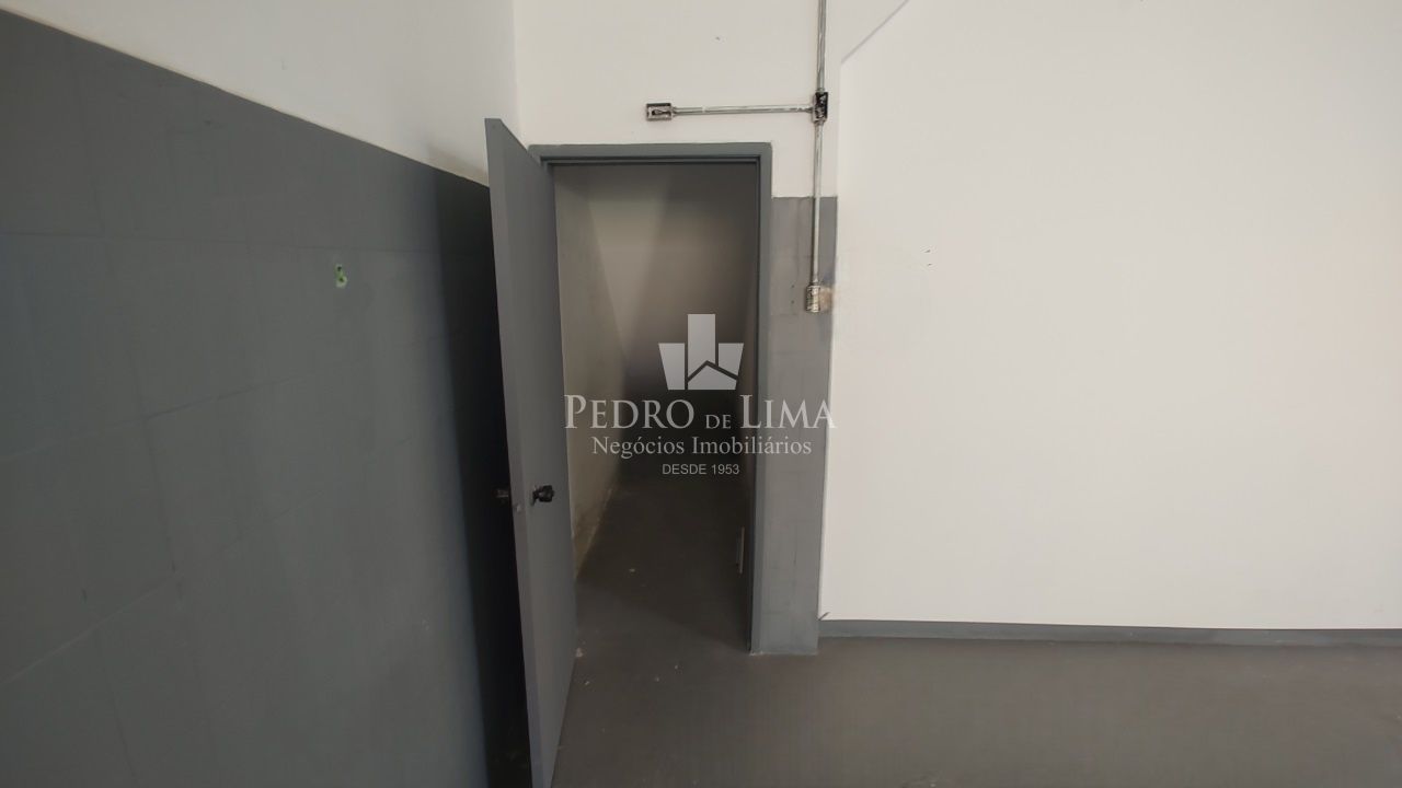 Salão comercial de 160 m², no Ermelino Matarazzo, próximo a Estação Engenheiro Goulart