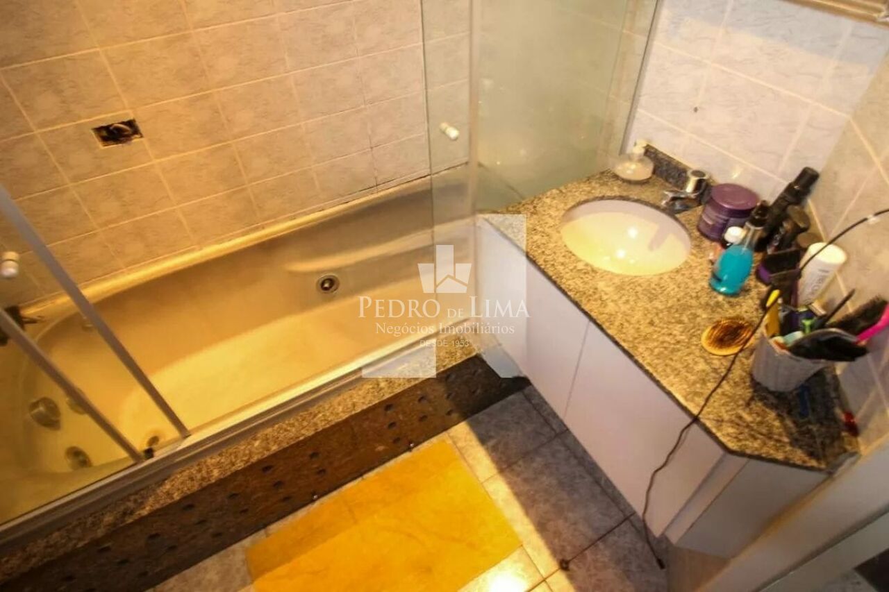 Salão com Moradia na Vila Bela região na Vila Prudente