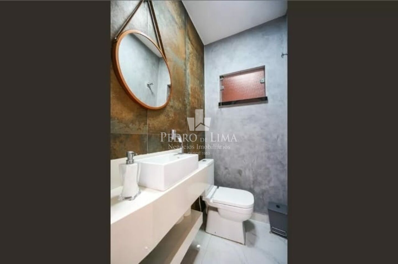 Casa Terrea 3 Quartos,1 Suite, 4 vagas e Quintal na Vila Matilde