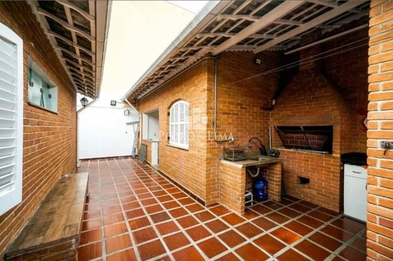 Casa Terrea 3 Quartos,1 Suite, 4 vagas e Quintal na Vila Matilde