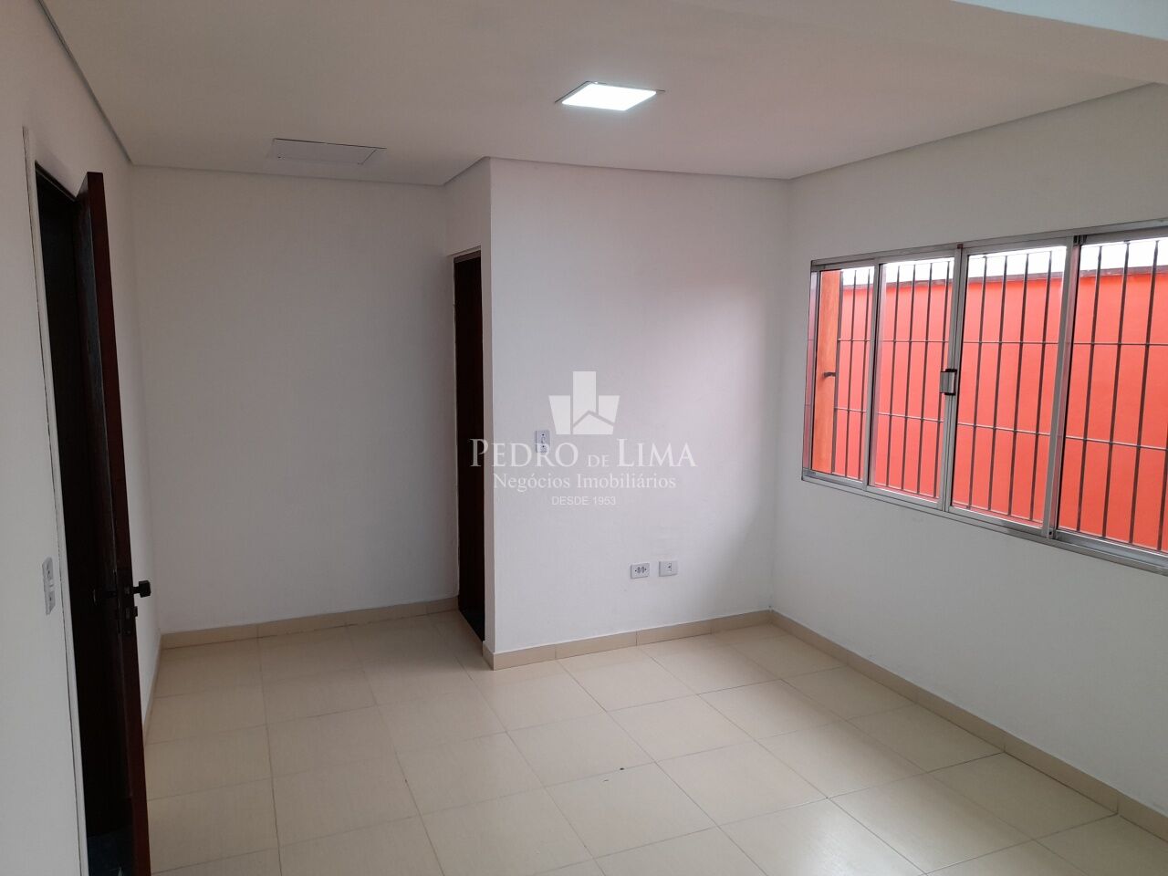 imagem do imovel Sala Comercial na Av. São Miguel , Vila Buenos Aires, com 20 m². ref: PE43494
