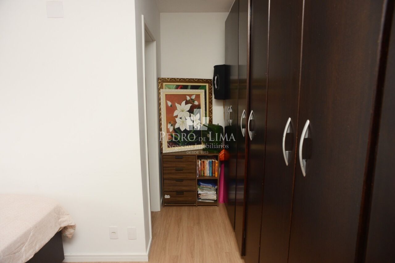 Apartamento na Região  da Penha 