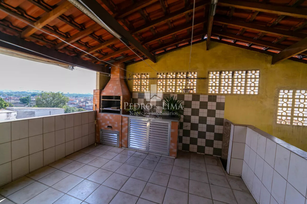Sobrado no Cangaíba  com 3 quartos sendo 1 suíte no Cangaíba