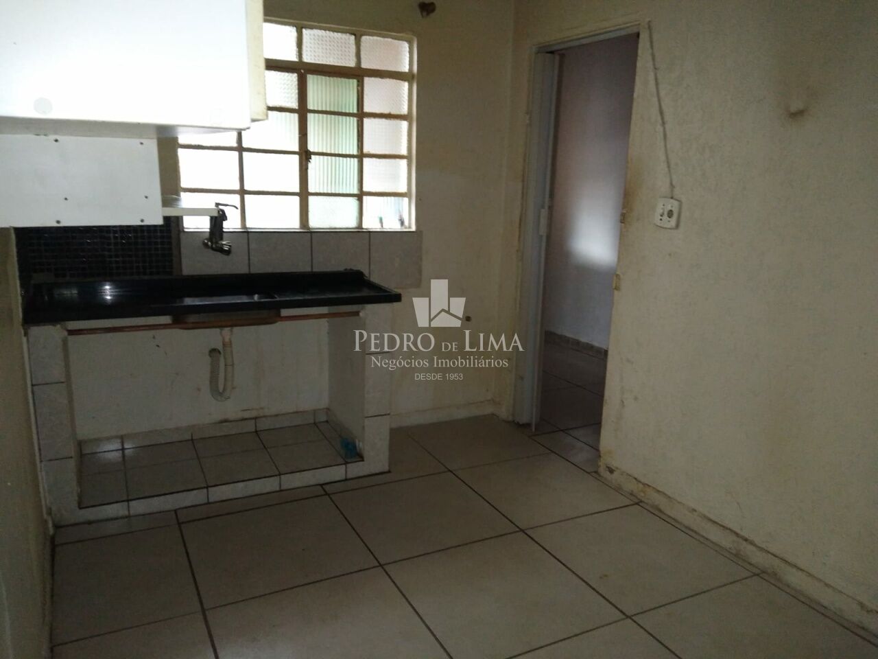 Terreno de 335 m² com 3 Casas para Reforma ou Demolição no Cangaíba
