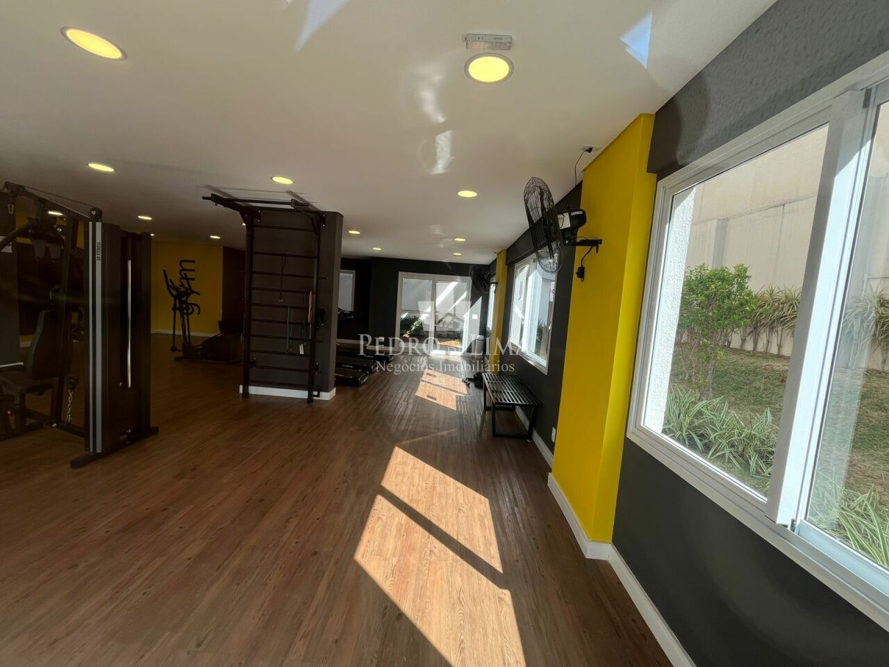 Apartamento de 37 m² próximo o metro Guilhermina Esperança