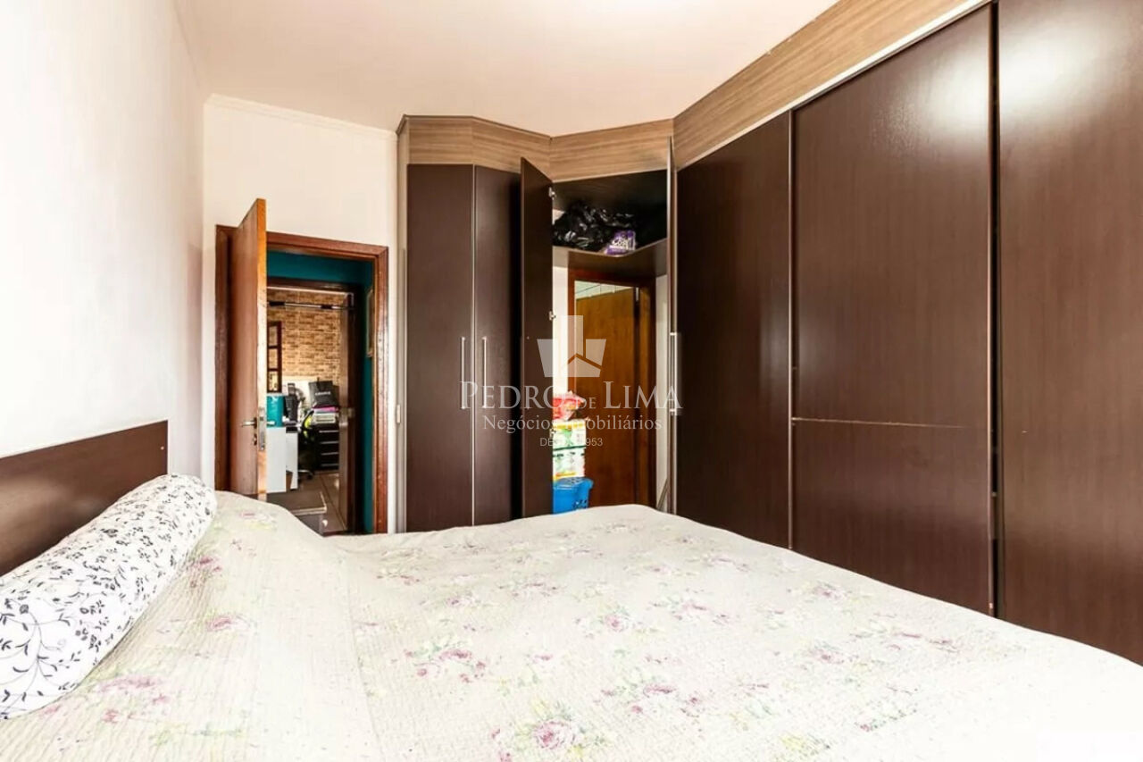 Casa terrea  com quartos amplos e quintal na Penha