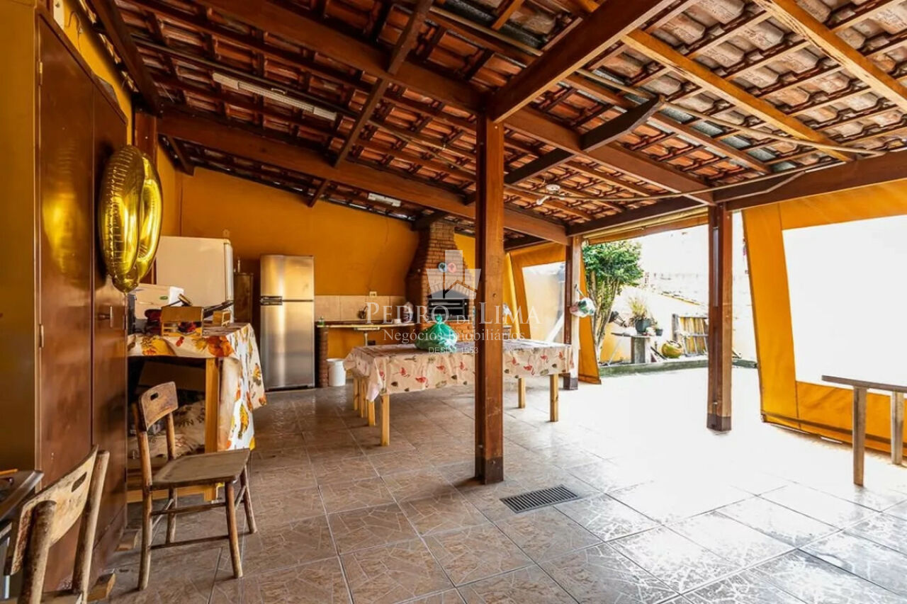 Casa terrea  com quartos amplos e quintal na Penha