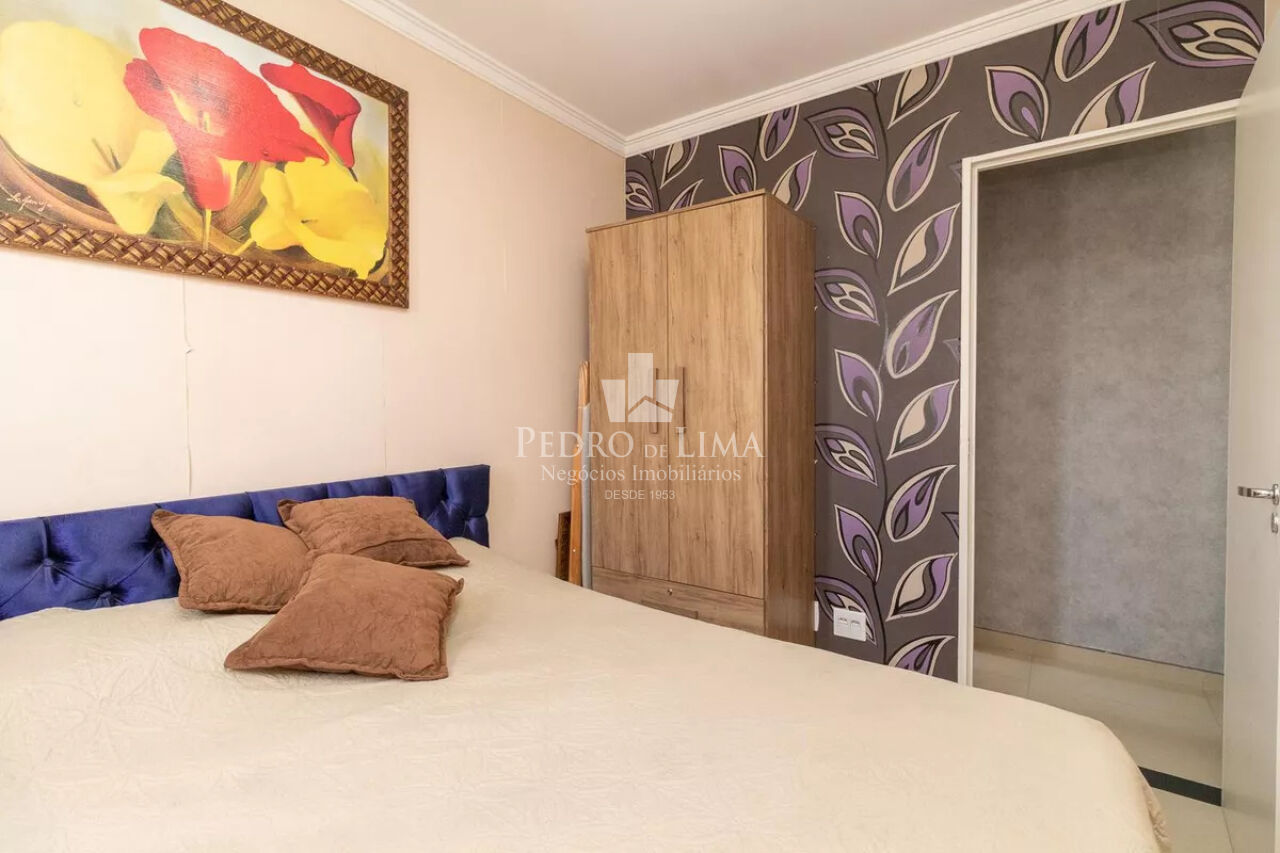 Apartamento três dormitórios na Penha.