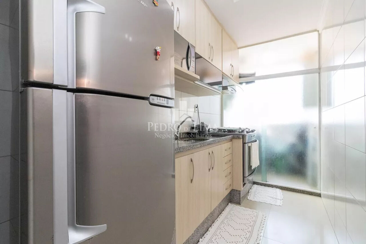 Apartamento três dormitórios na Penha.