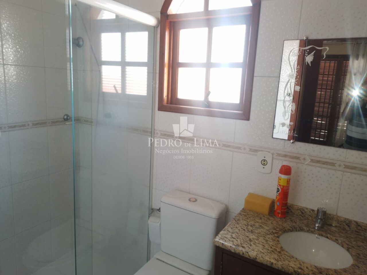Sobrado Frontal com 3 dormitórios 3 suites 4 vagas na Ponte Rasa