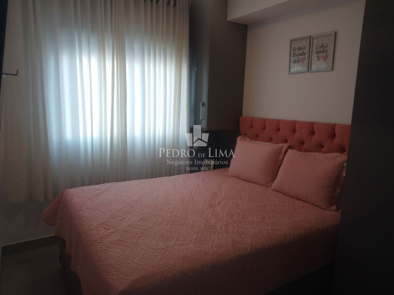 Apartamento 2 quartos 1 deles suíte e 1 vaga na Penha