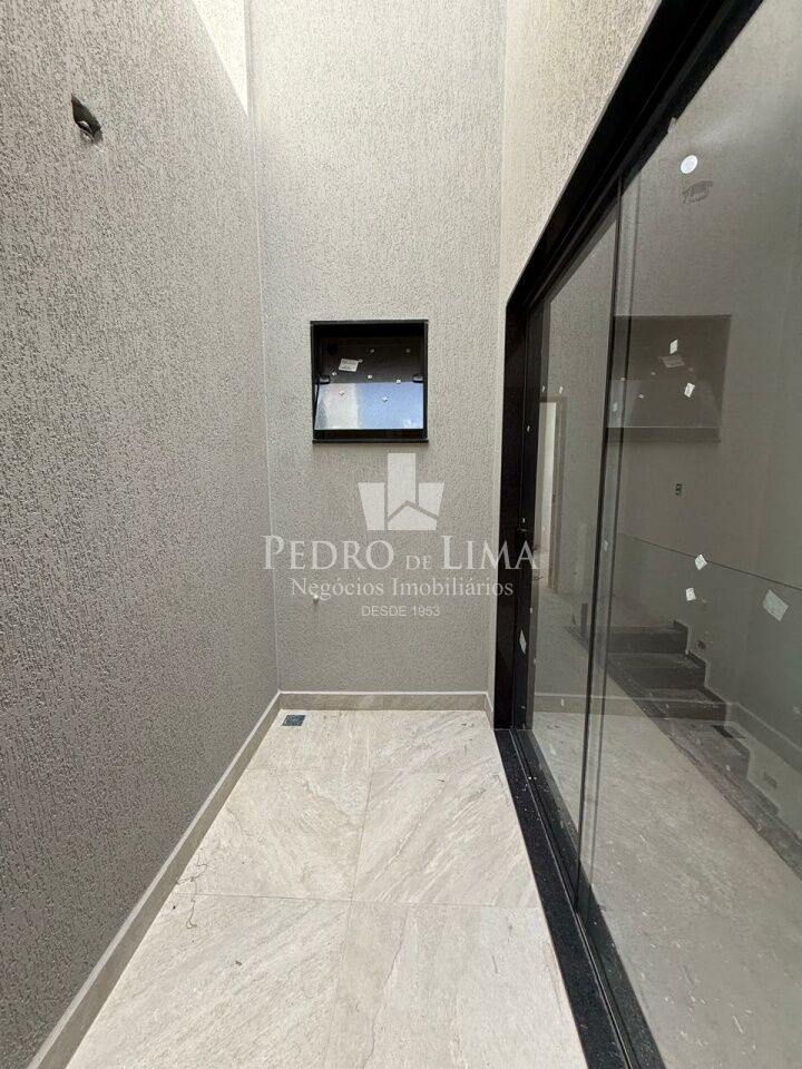 imagem do imovel Sobrado frontal moderno na Penha de excelente localização 3 dormitórios, 1 suíte e 2 vagas ref: PE43597