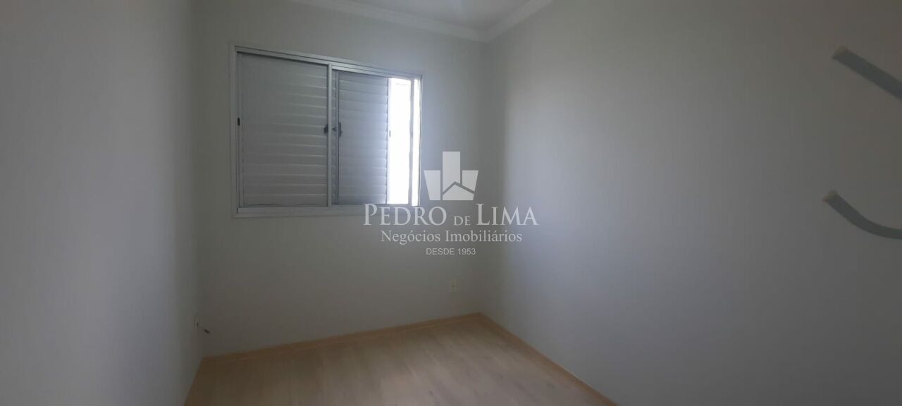 Apartamento com 3 Dormitórios, 1 Suite e Vaga na Penha