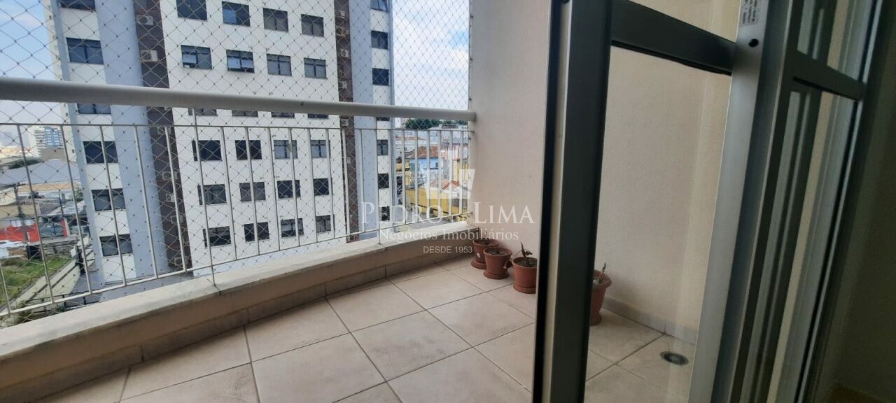 Apartamento com 3 Dormitórios, 1 Suite e Vaga na Penha