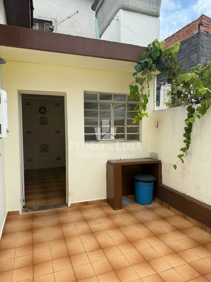 Casa térrea no Jardim Nordeste - Arthur Alvim