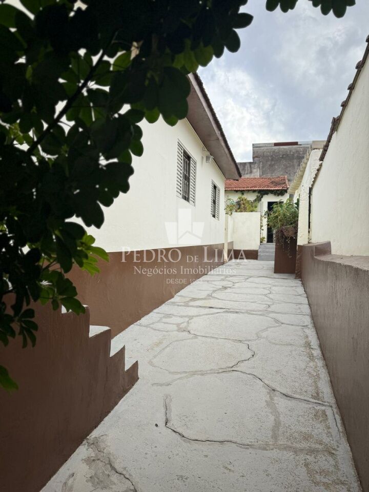 Casa térrea no Jardim Nordeste - Arthur Alvim
