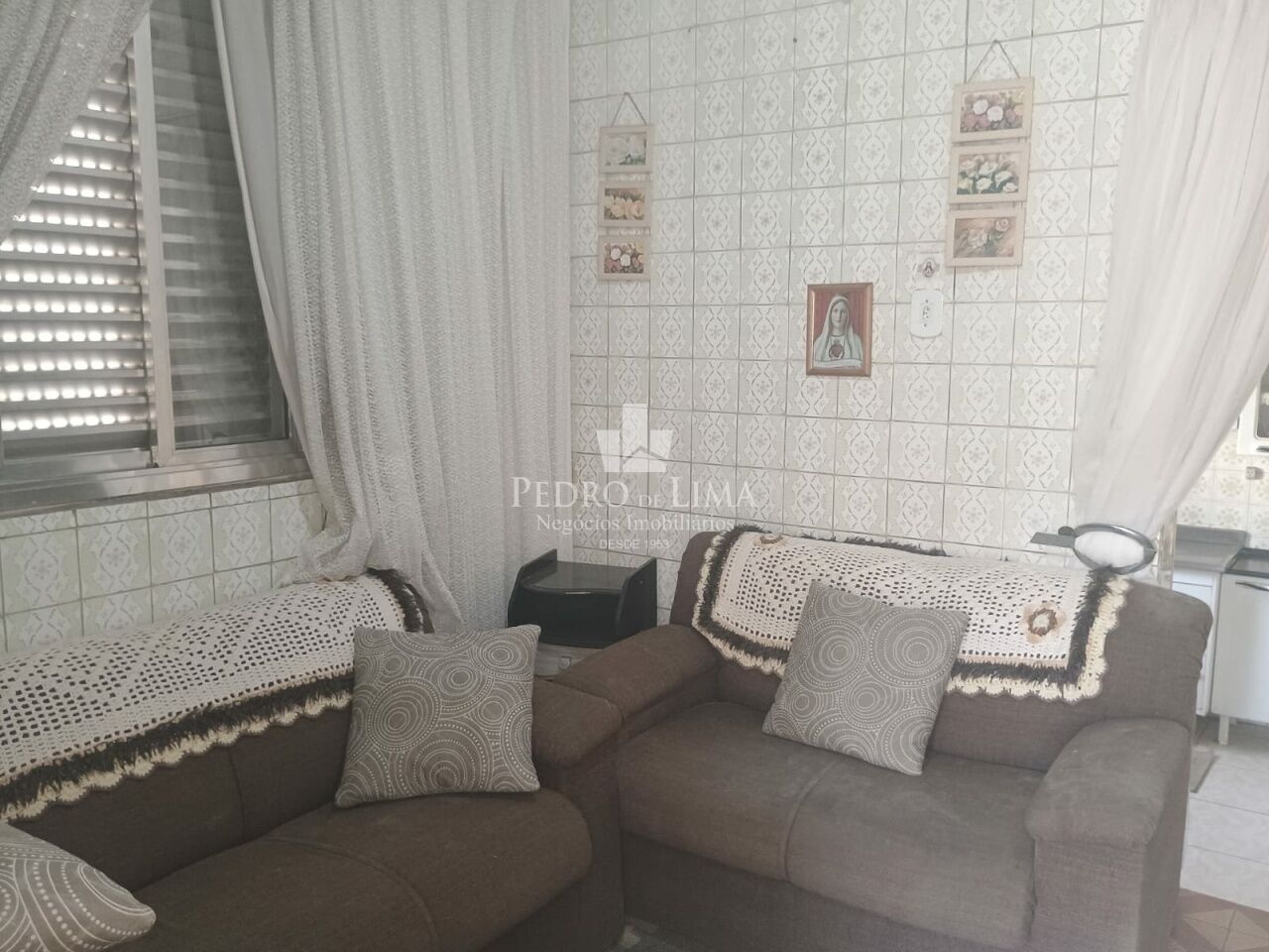 Terreno: 10x40=400m² com 2 casas térreas de 2 quartos e 2 vagas no Ermelino Matarazzo