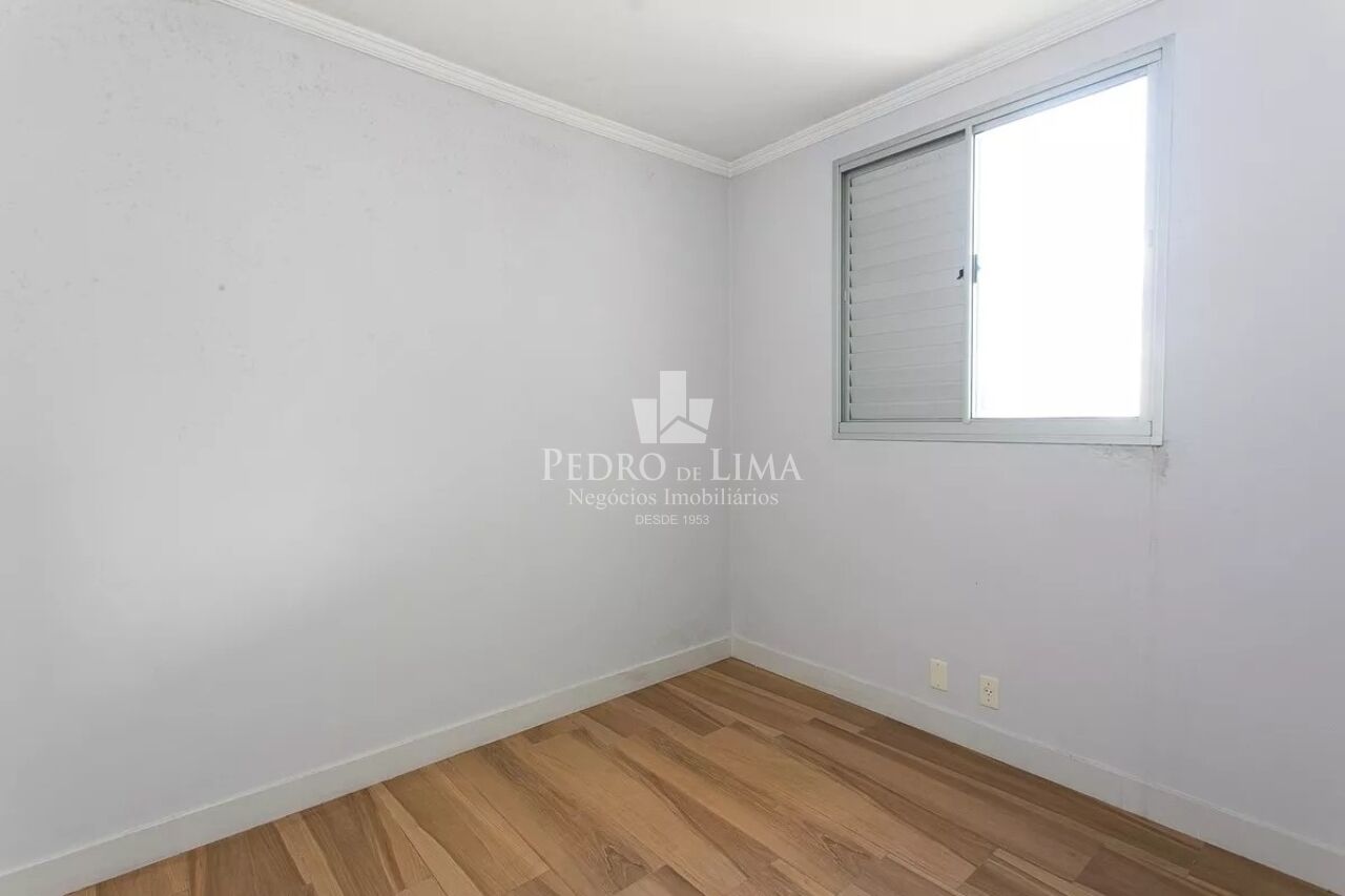 Apartamento 64m²  3 dormitórios e 2 vagas na Penha