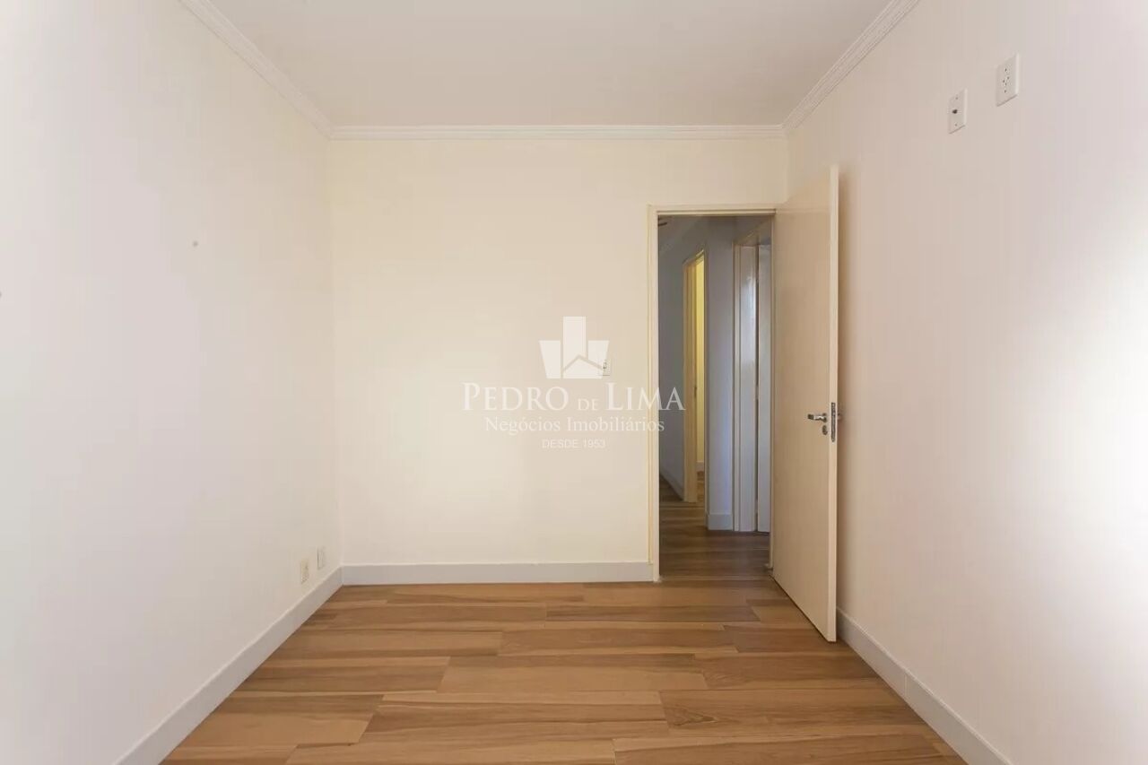 Apartamento 64m²  3 dormitórios e 2 vagas na Penha