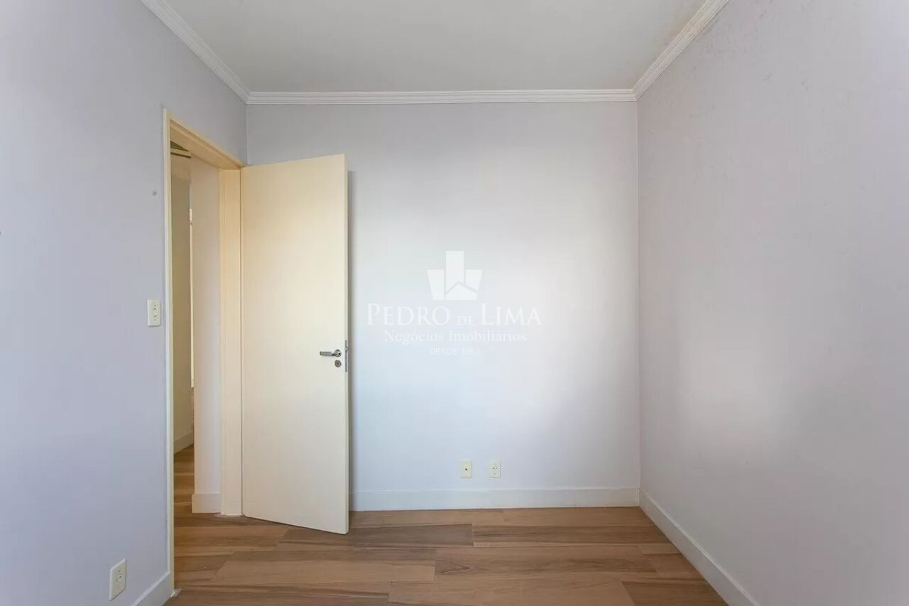 Apartamento 64m²  3 dormitórios e 2 vagas na Penha