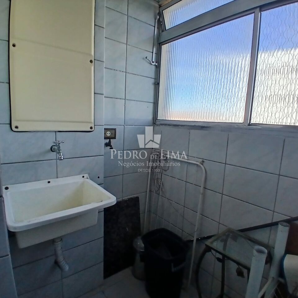 Apartamento na região do Cangaiba 