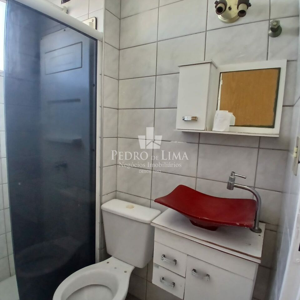Apartamento na região do Cangaiba 