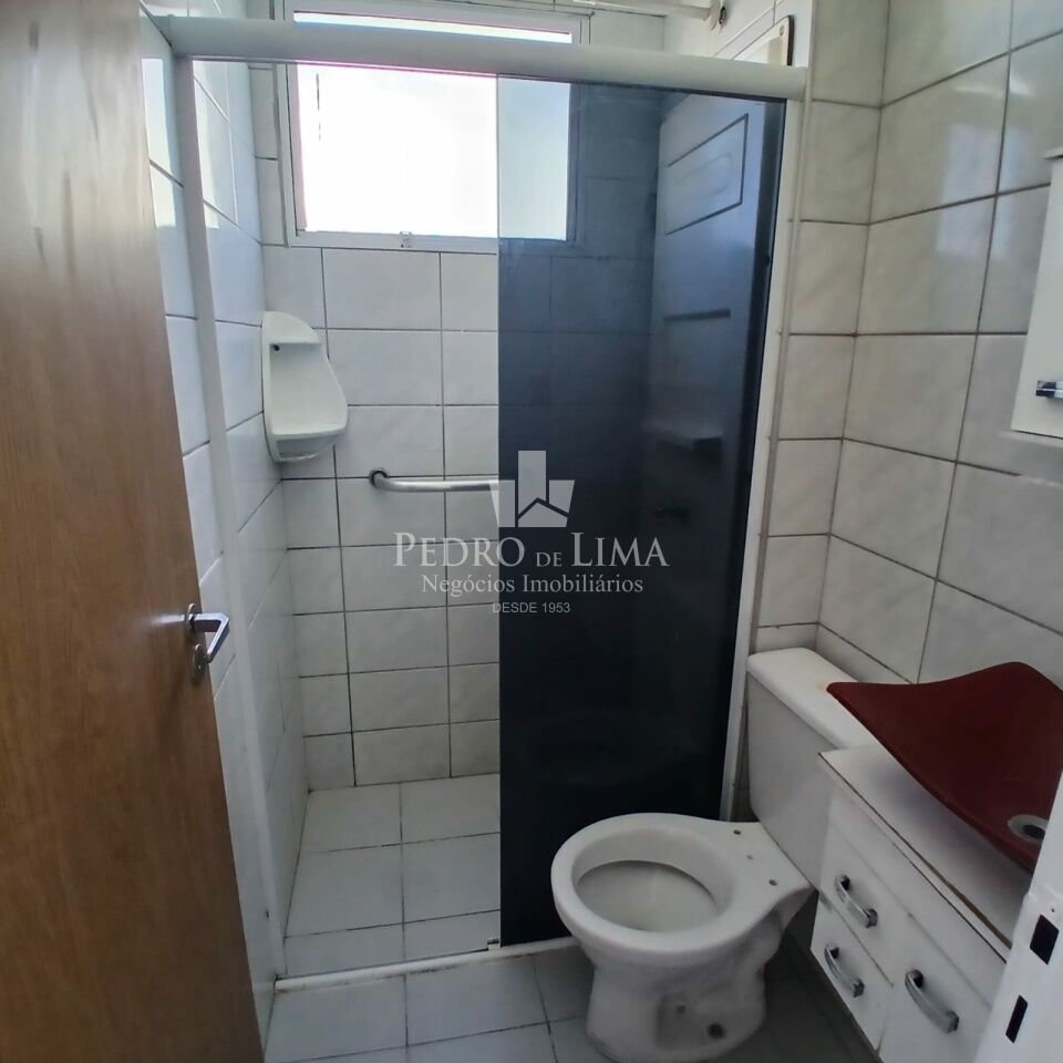 Apartamento na região do Cangaiba 