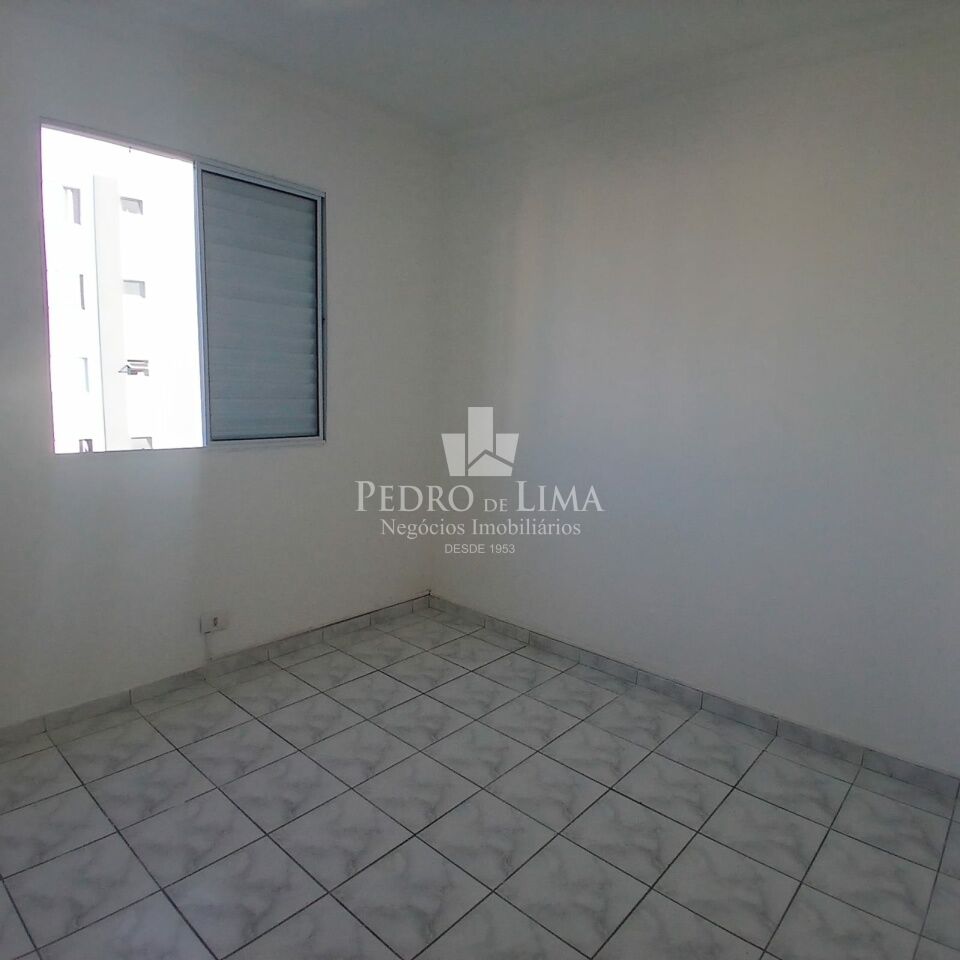 Apartamento na região do Cangaiba 