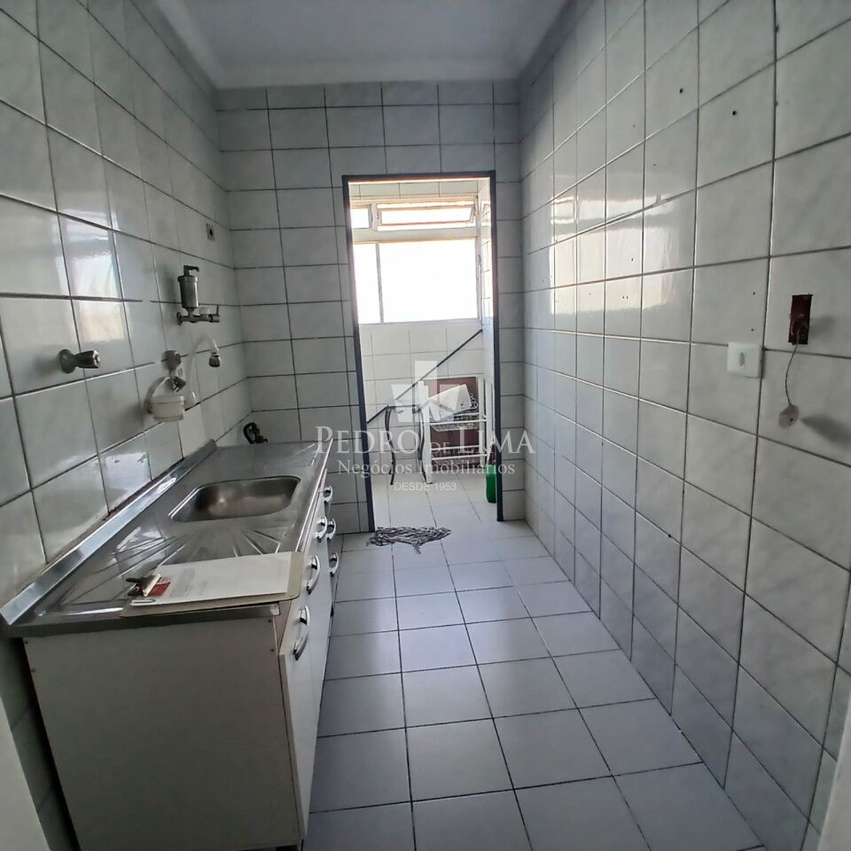Apartamento na região do Cangaiba 