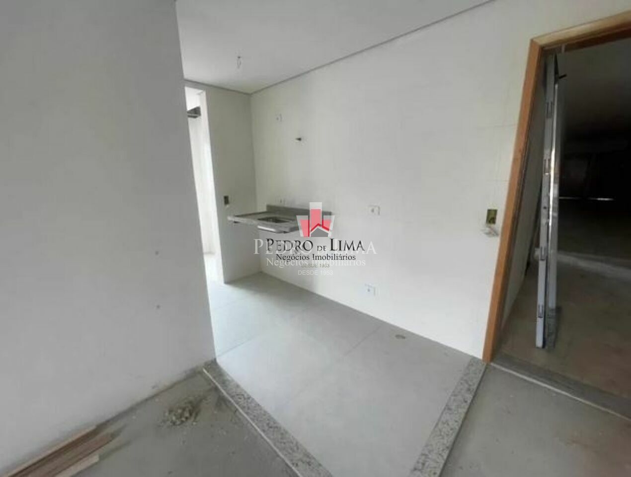Apartamento 2 dormitórios, 50m² com vaga de garagem na Penha