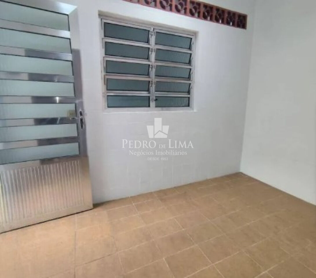 Casa térrea 2 dormitórios, 1 vaga e 124 m² na Ponte Rasa