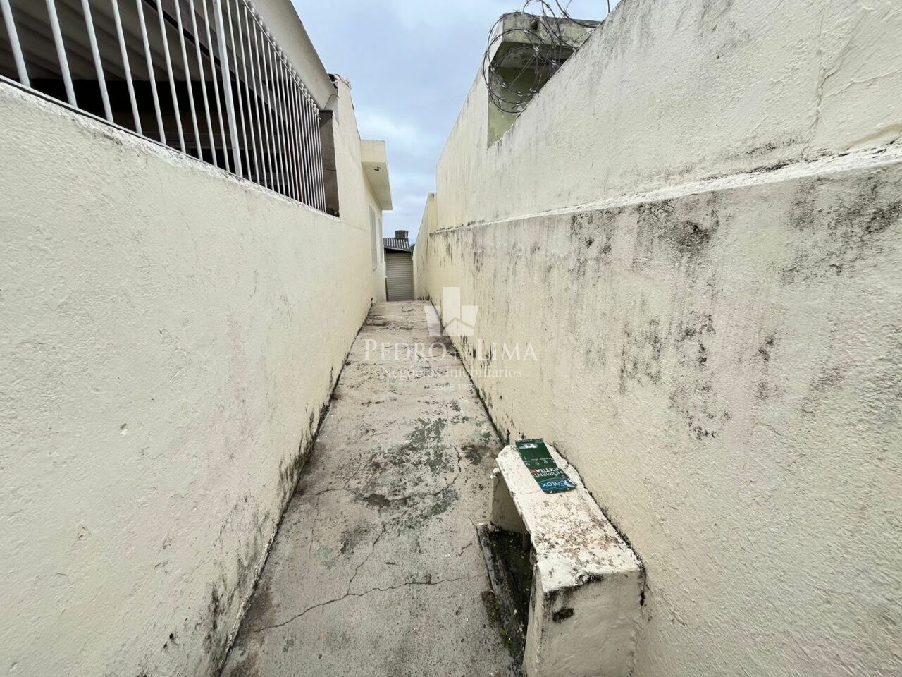 Casa Ampla com Edícula e 3 Vagas de Garagem Próximo a estação Engenheiro Goulart no Cangaíba  