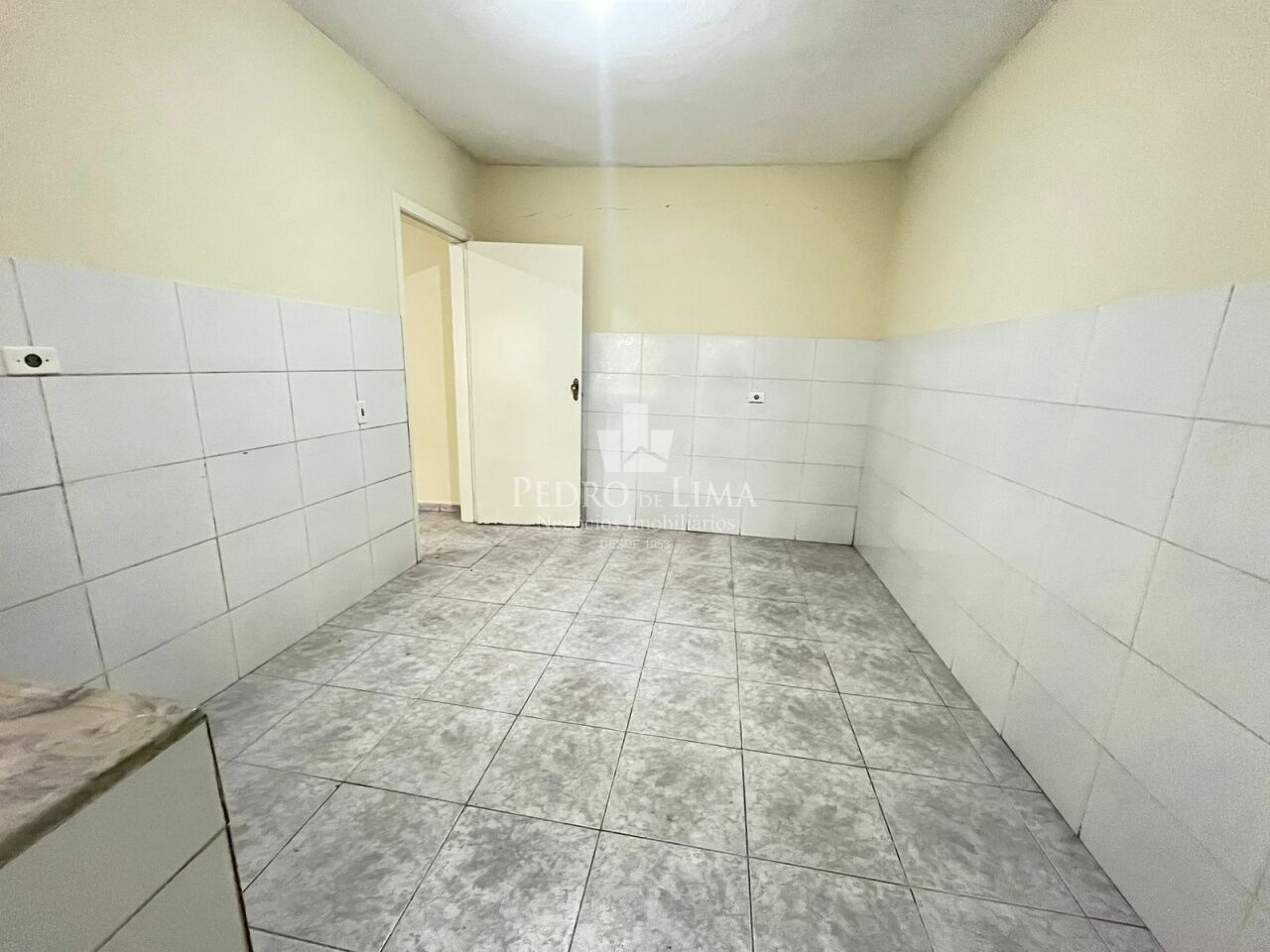 Casa Ampla com Edícula e 3 Vagas de Garagem Próximo a estação Engenheiro Goulart no Cangaíba  