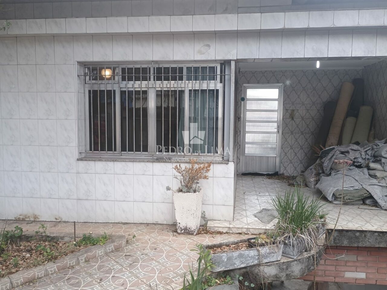 Casa com 3 dormitórios sendo 2 suites e 1 vaga de garagem no Cangaíba