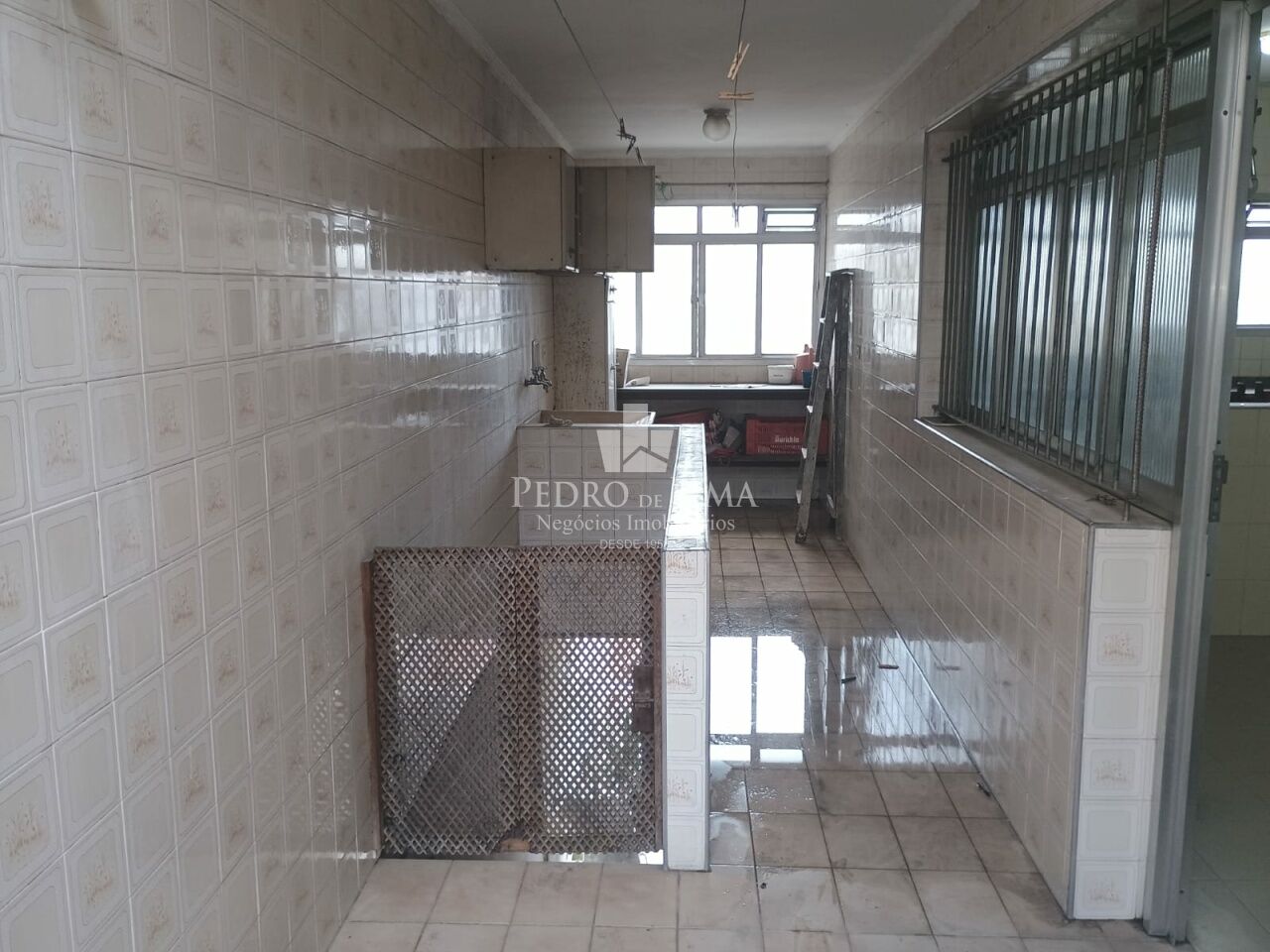 Casa com 3 dormitórios sendo 2 suites e 1 vaga de garagem no Cangaíba