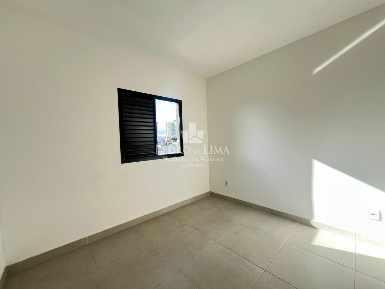 Apartamento com 1 dormitório no Carrão 